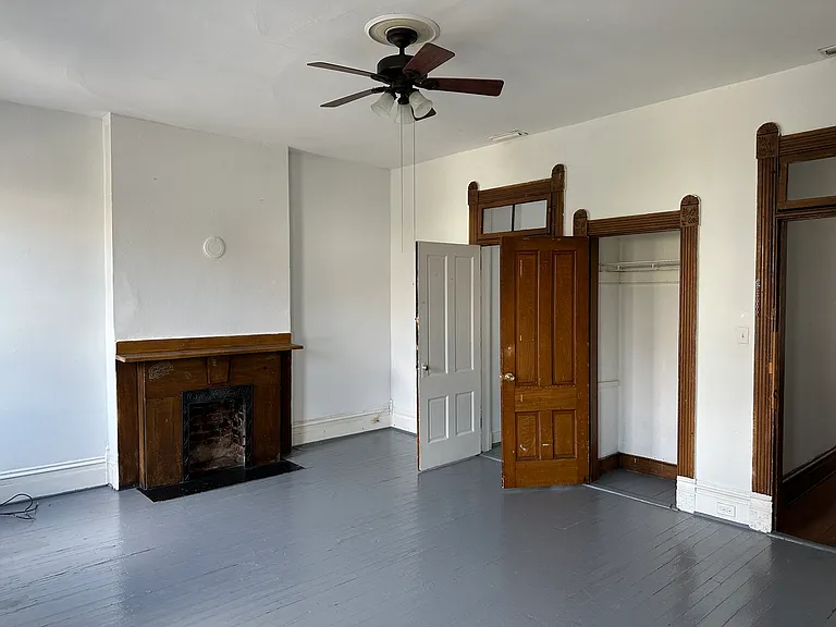 104 S Pine St #A — Photo 32