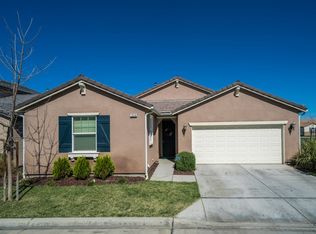 1818 W Burgundy Way, Hanford, CA 93230