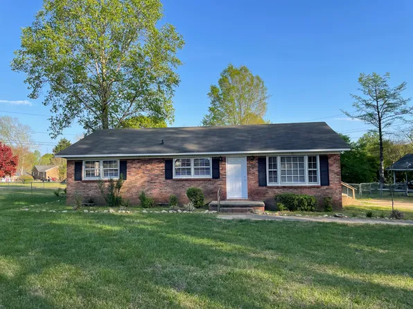 6 S Pacific Ave, York, SC 29745