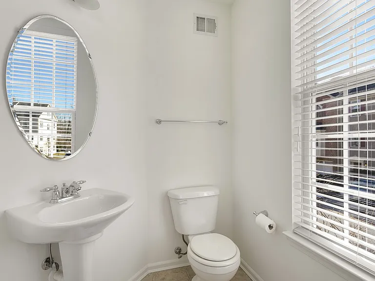 4801 Portsmouth Rd — Photo 19