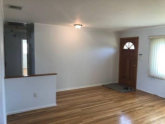 5th image of 148 Myers Ave