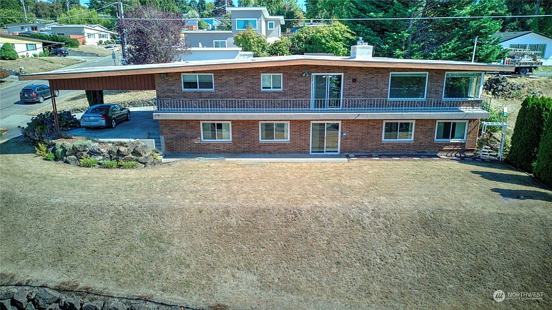 5th image of 678 Sunset Boulevard NE