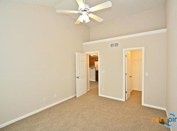 2nd image of 6963 N Bedford Ave
