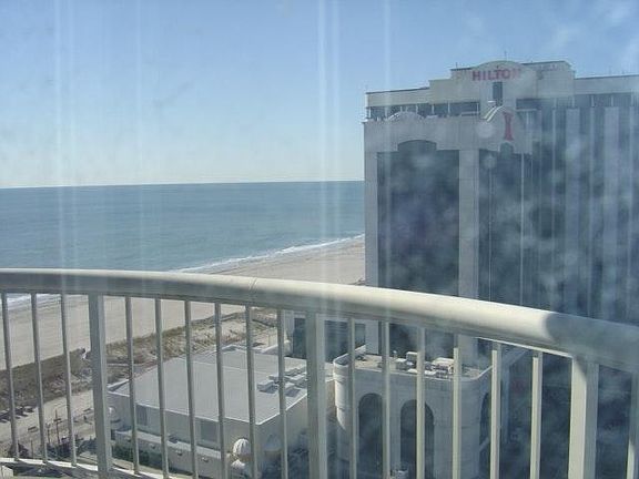 2nd image of 3101 Boardwalk #19172