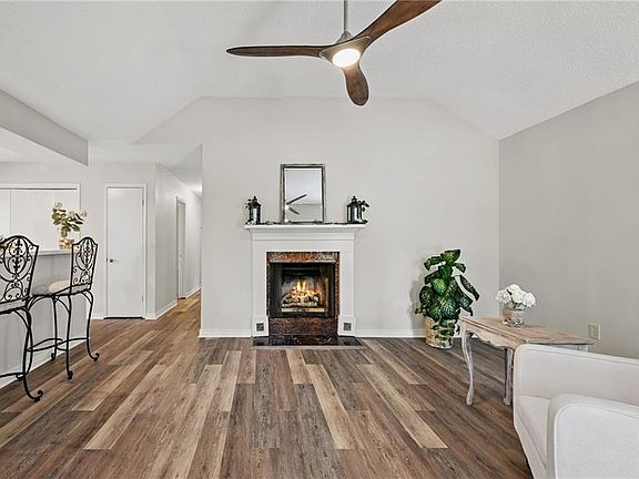 4th image of 70381 L St