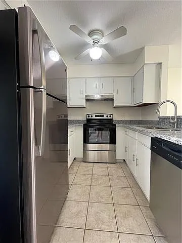 732 Heavens Dr — Photo 7