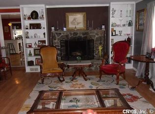 19 Fenner St, Cazenovia, NY 13035