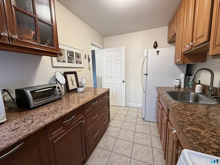 16 Fairview Dr #3DANBURY — Photo 3