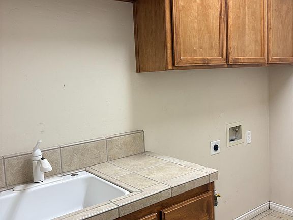 4th image of 15849 Chateau Montelena Dr