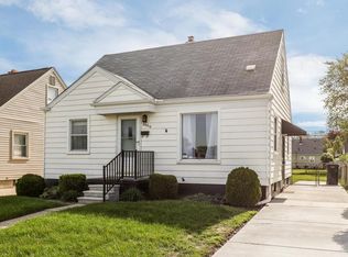 29810 John J St, Roseville, MI