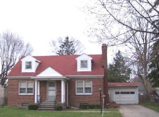 665 Huntington St, Mount Clemens, MI 48043