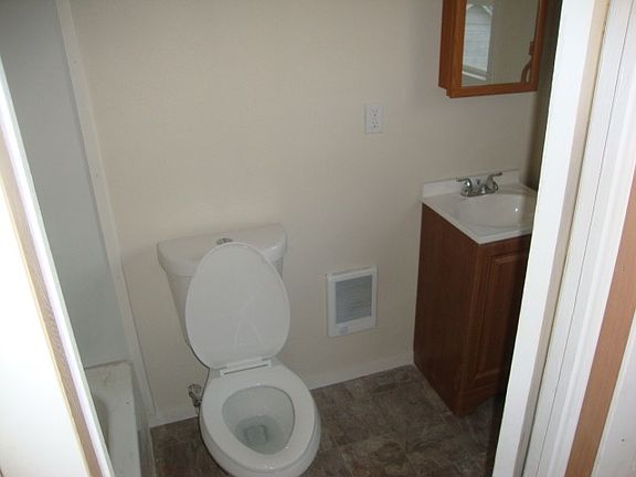 5th image of 1003 N Tower Ave APT 105