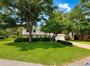 1897 E Crystal Creek Dr, Terre Haute, IN 47802
