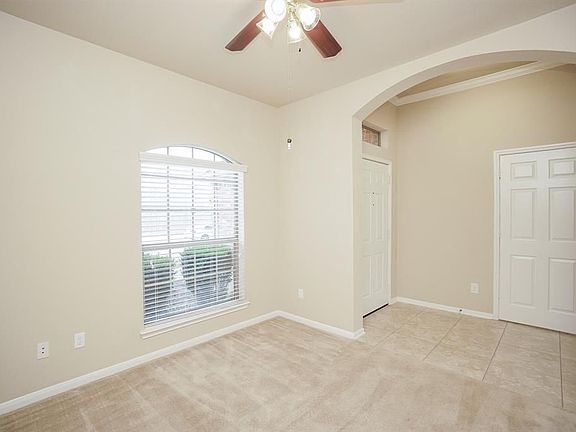 5th image of 2022 Haven Springs Ln
