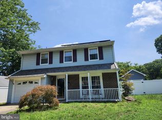 36 Henry St, Riverside, NJ 08075