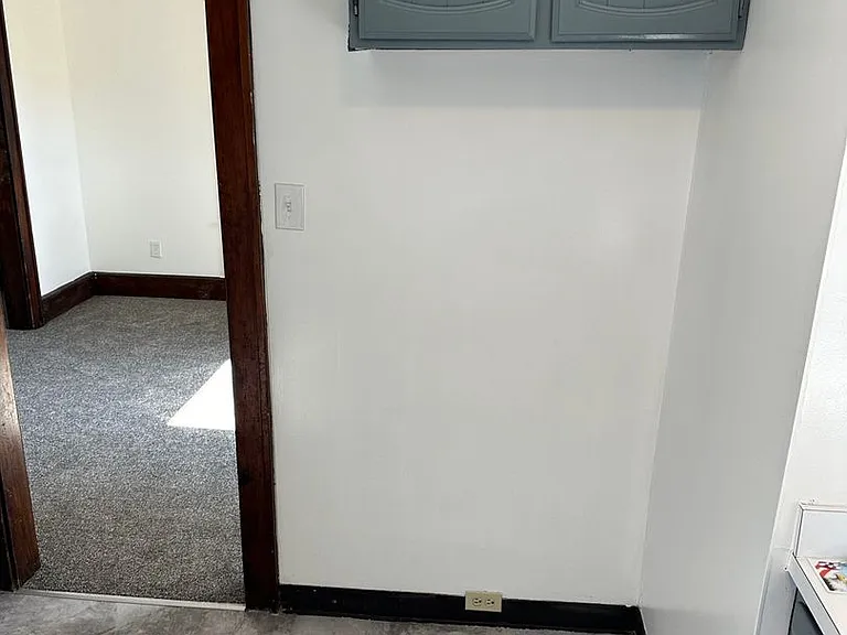 540 Holmes Ave — Photo 12