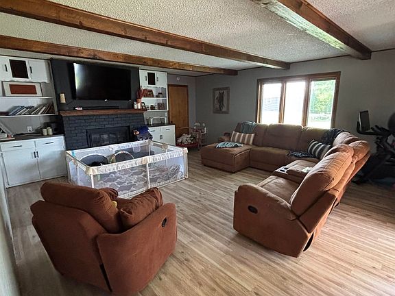 3rd image of 1708 Kiowa Ln