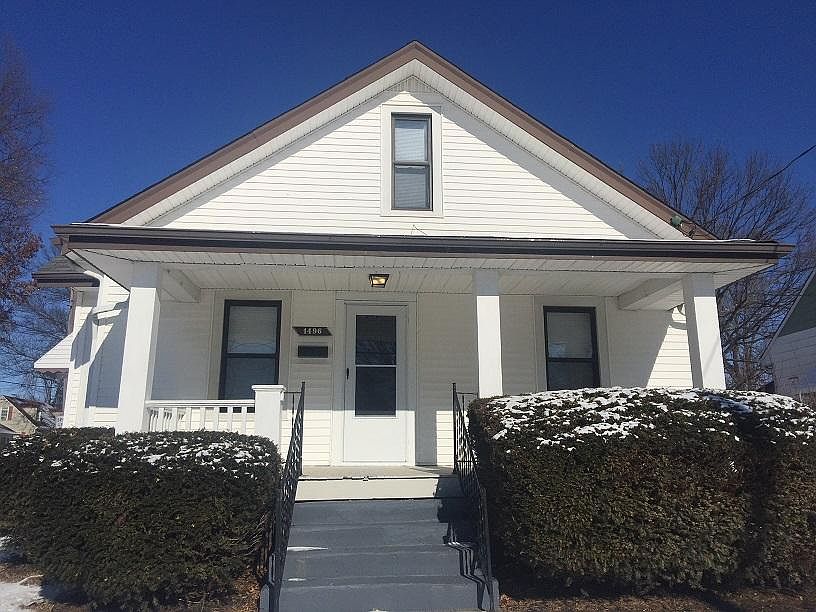 1st image of 1496 Saint Clair Ave