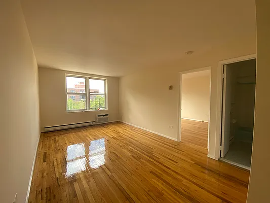 Rented by Oxford Property Group | media 1