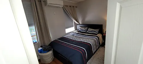 206 Wyona St #2 Photo 1