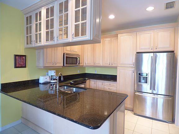 4th image of 14771 Blackbird Ln