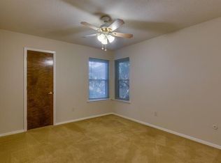 4204 E Pleasant Forest St, Arlington, TX 76015