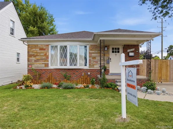 17830 Martin Rd, Roseville, MI 48066