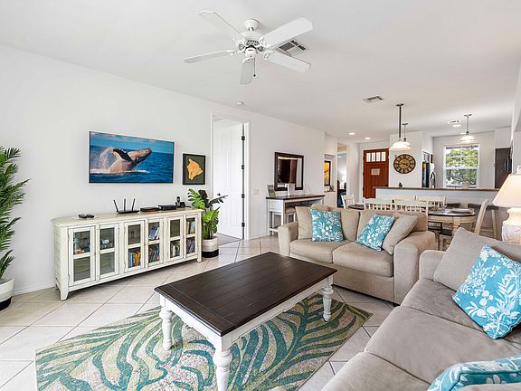 3rd image of 69-200 Pohakulana Pl APT J21