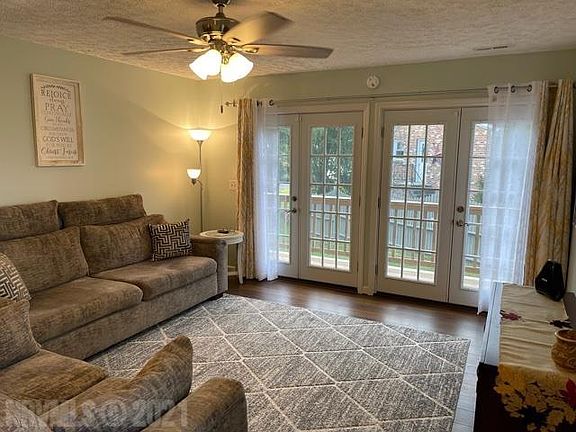 4th image of 175 Highland Cir
