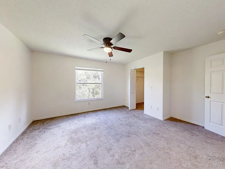 4121 Winding River Way — Photo 13