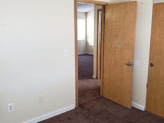 5th image of 4720 Krissylouise Way APT D