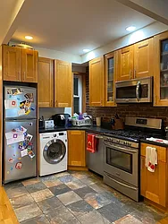 Rented by R New York