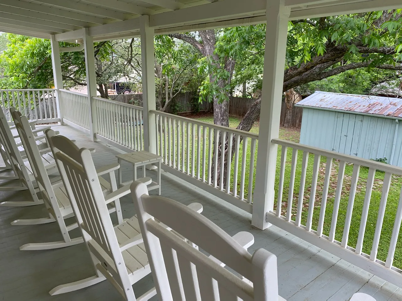 805 E Austin St — Photo 3