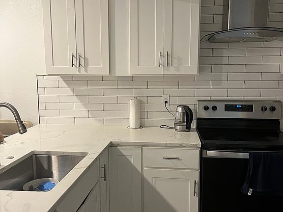 4th image of 1455 20th Ave #5
