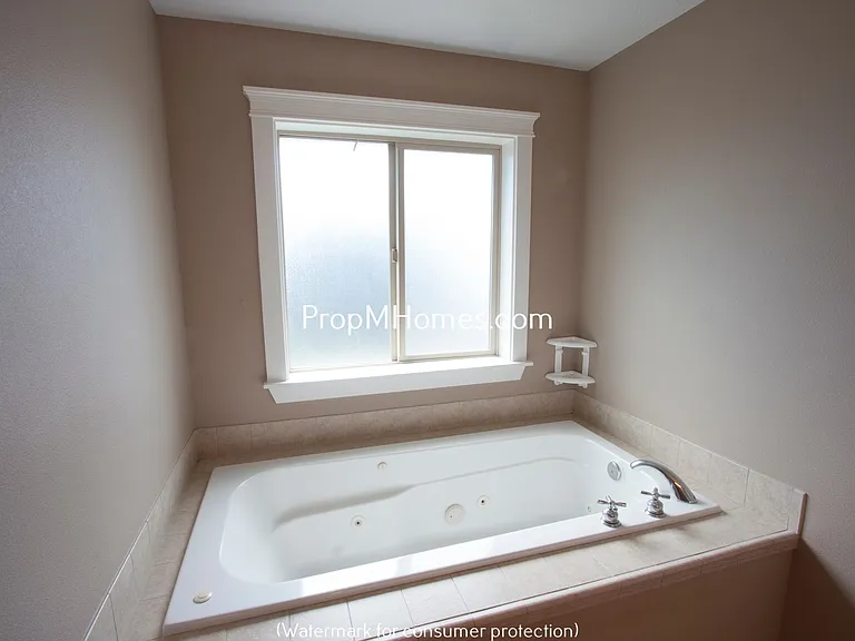 682 June Dr — Photo 14