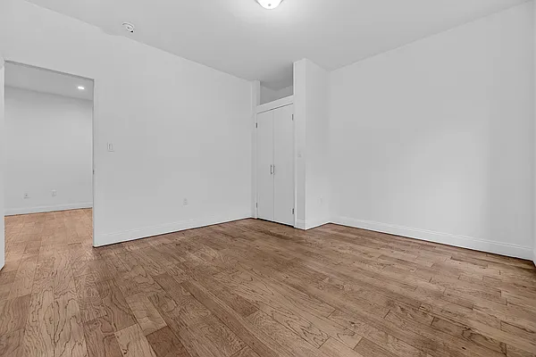 Rented by REAL New York | media 8