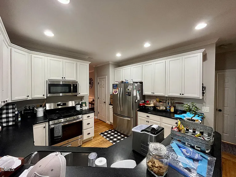 159 Geranium Way — Photo 4