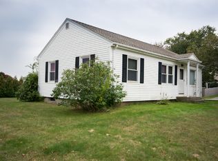 40 Garden St, Portsmouth, RI 02871