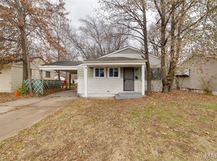 10769 Spring Garden Dr, Saint Louis, MO 63137