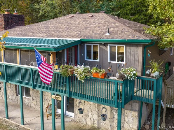 1605 Autumn Ln, Osage Beach, MO 65065