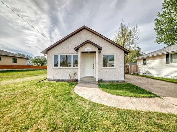 367 N 47th Ave W, Claresholm, AB T0L 0T0