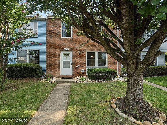 3rd image of 8359 Brockham Dr