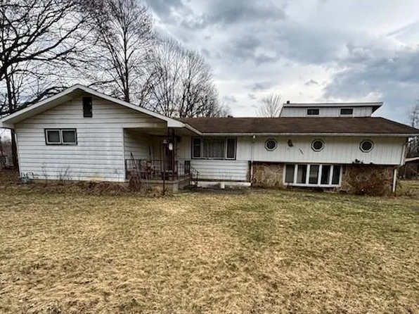 5226 Blood Rd, Marienville, PA 16239