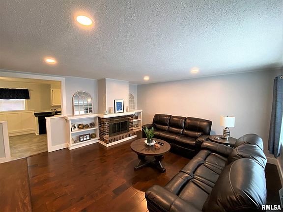 5th image of 1149 Harrison St