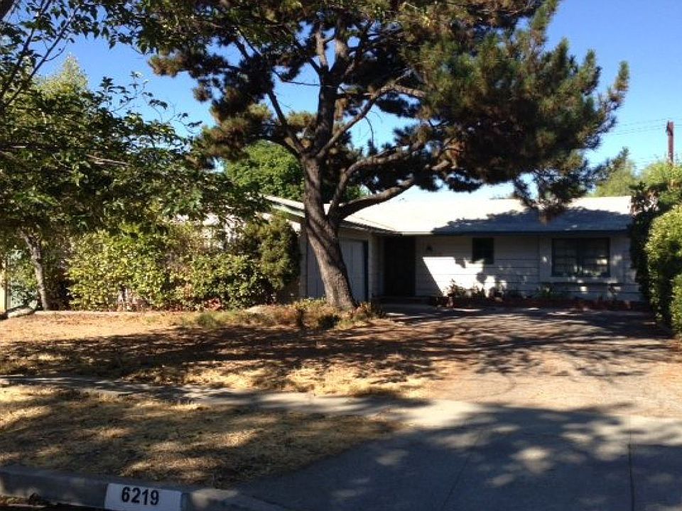 2nd image of 6219 Le Sage Ave