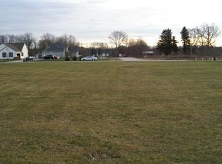 8202 Marjorie Dr, Waterford, WI 53185