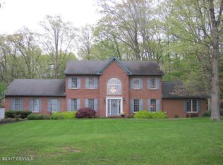 42 Meadowbrook Rd, Danville, PA 17821