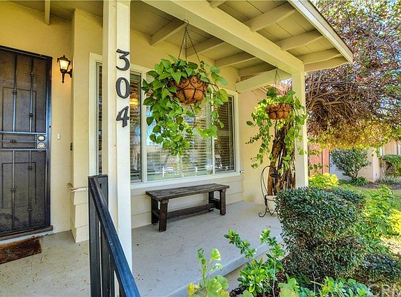 4th image of 304 S Laurel Ave