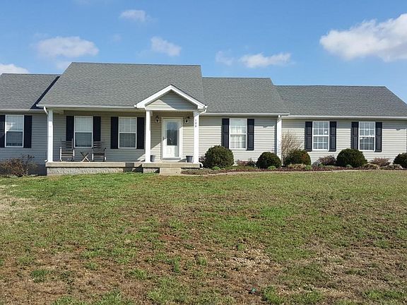 100 Comanche Ct. Front of Home