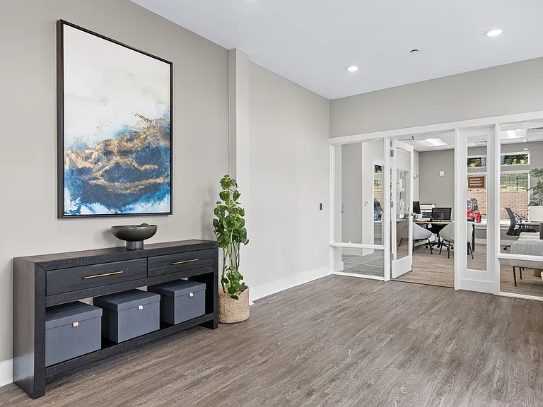The Arden — Photo 9